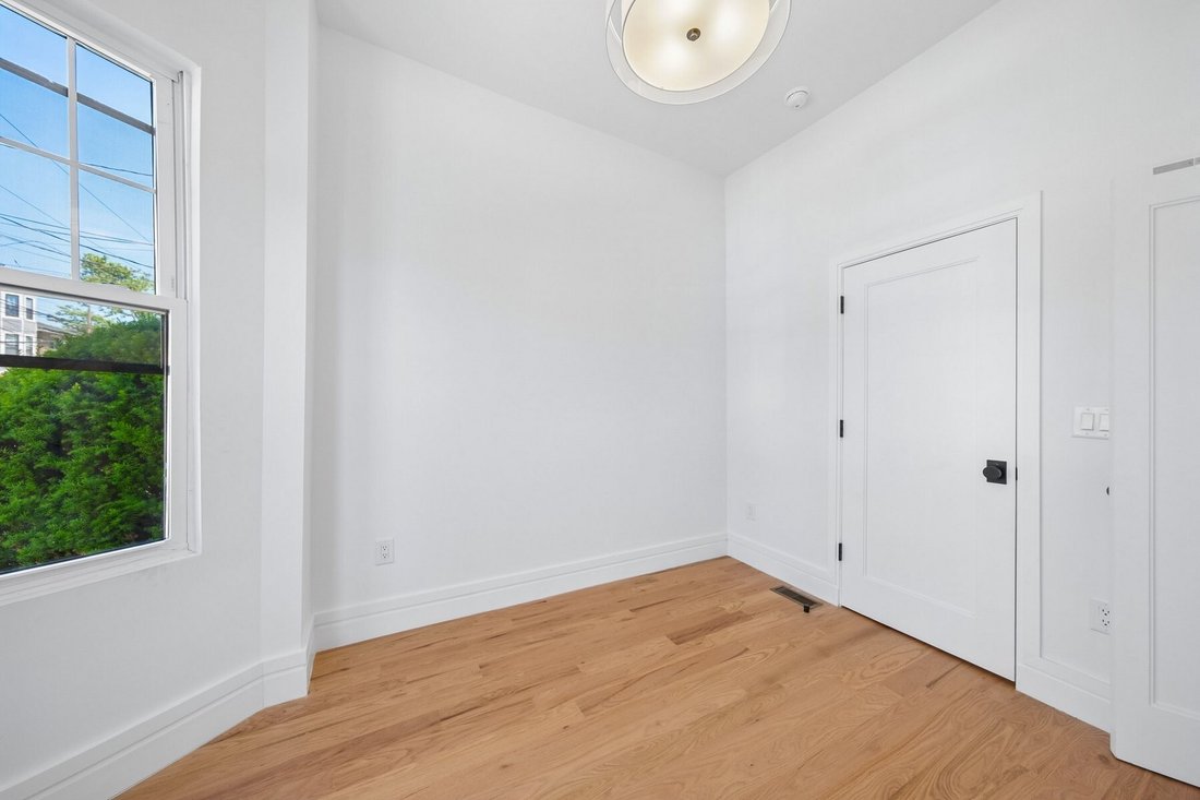 Condo in Jersey City, New Jersey, United States 2 - 18107913