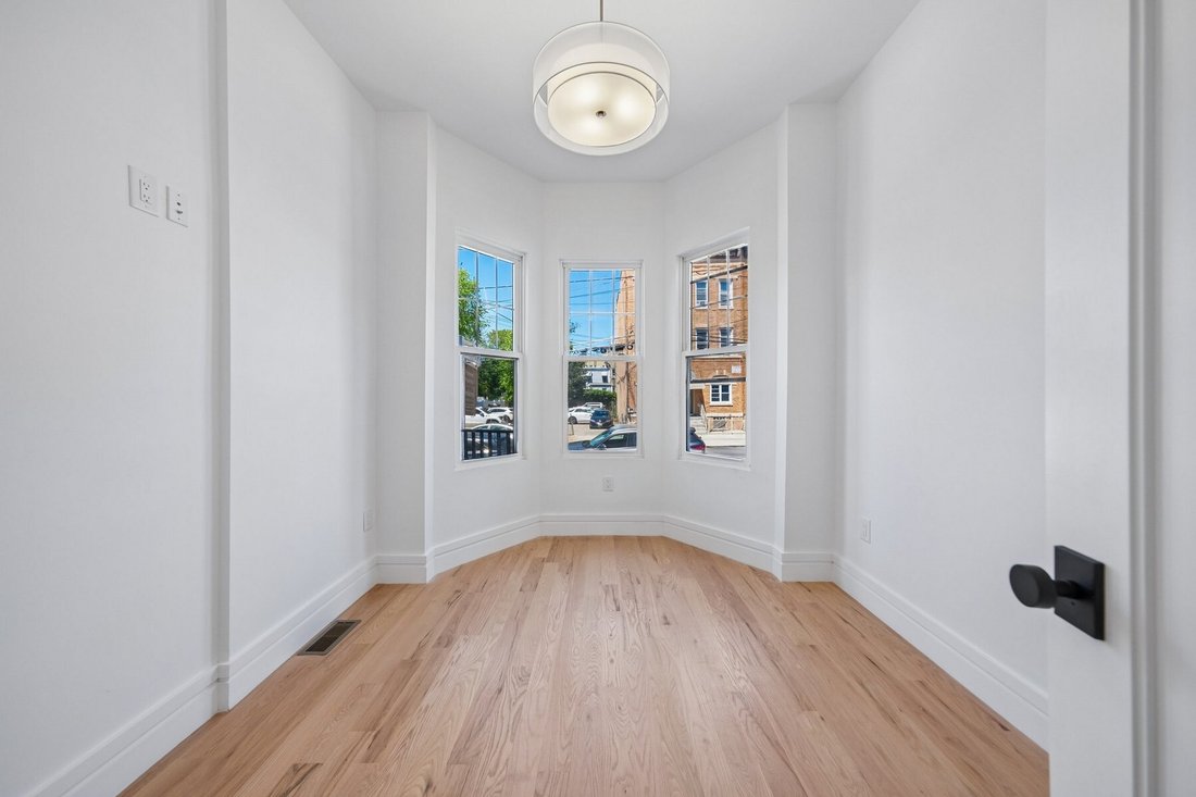 Condo in Jersey City, New Jersey, United States 1 - 18107913