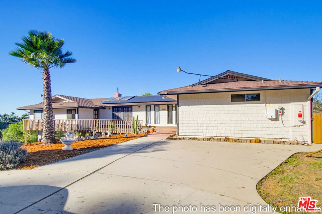 House in Vista, California, United States 4 - 18100714