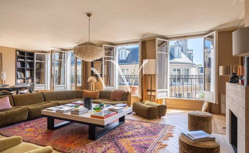 Apartment in Invalides, Paris 7e Arrondissement, Paris 1
