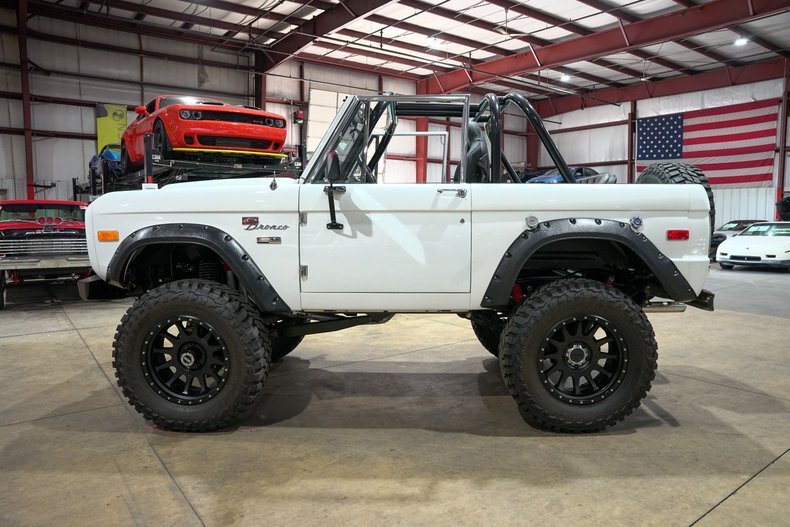 Suv in Grand Rapids, United States 4 - 18098777