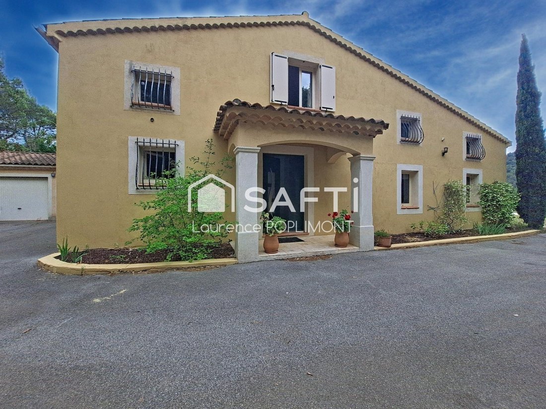 House in Brignoles, Provence-Alpes-Côte d'Azur, France 1 - 17895094