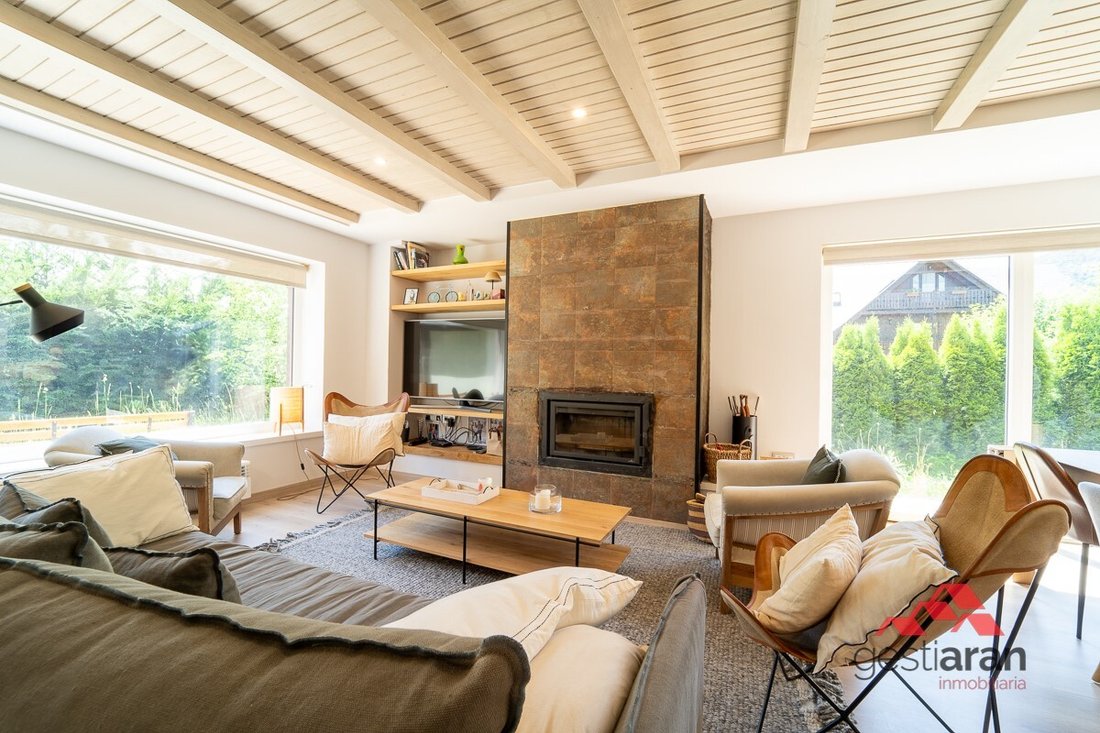 House in Arties, Naut Aran, Catalonia 1 - 18099504