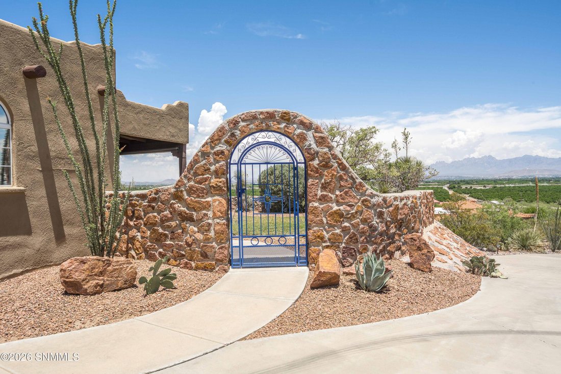 House in Las Cruces, New Mexico, United States 4 - 18094263