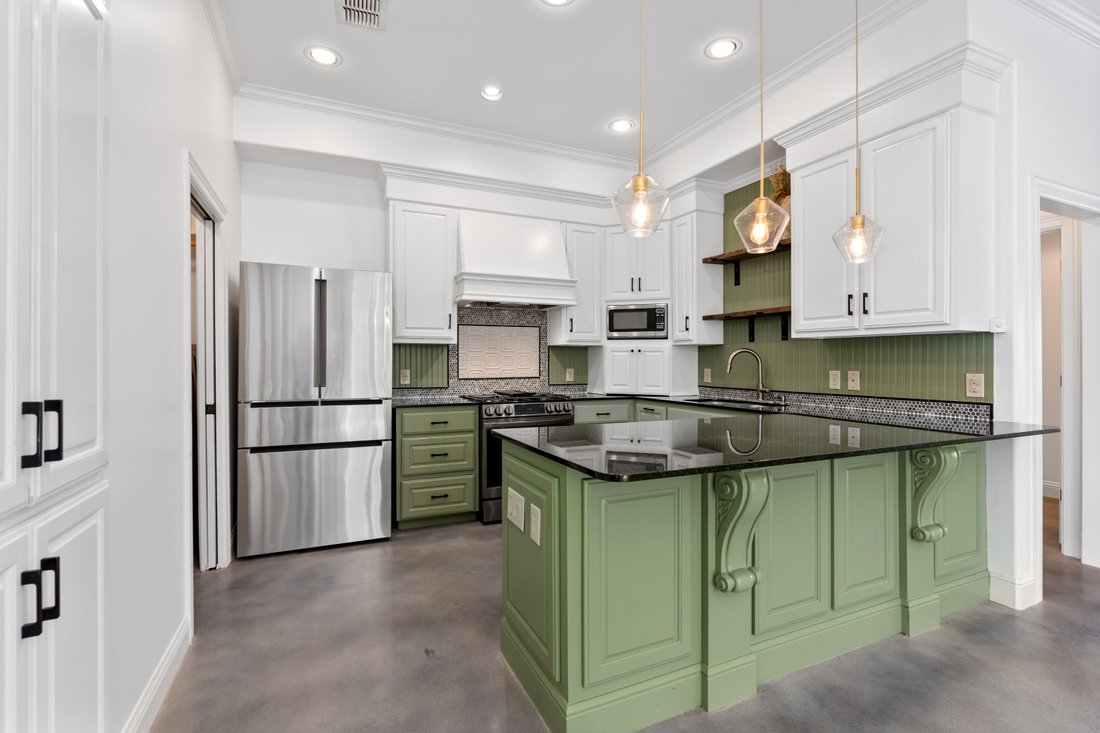 House in New Braunfels, Texas, United States 5 - 18090978