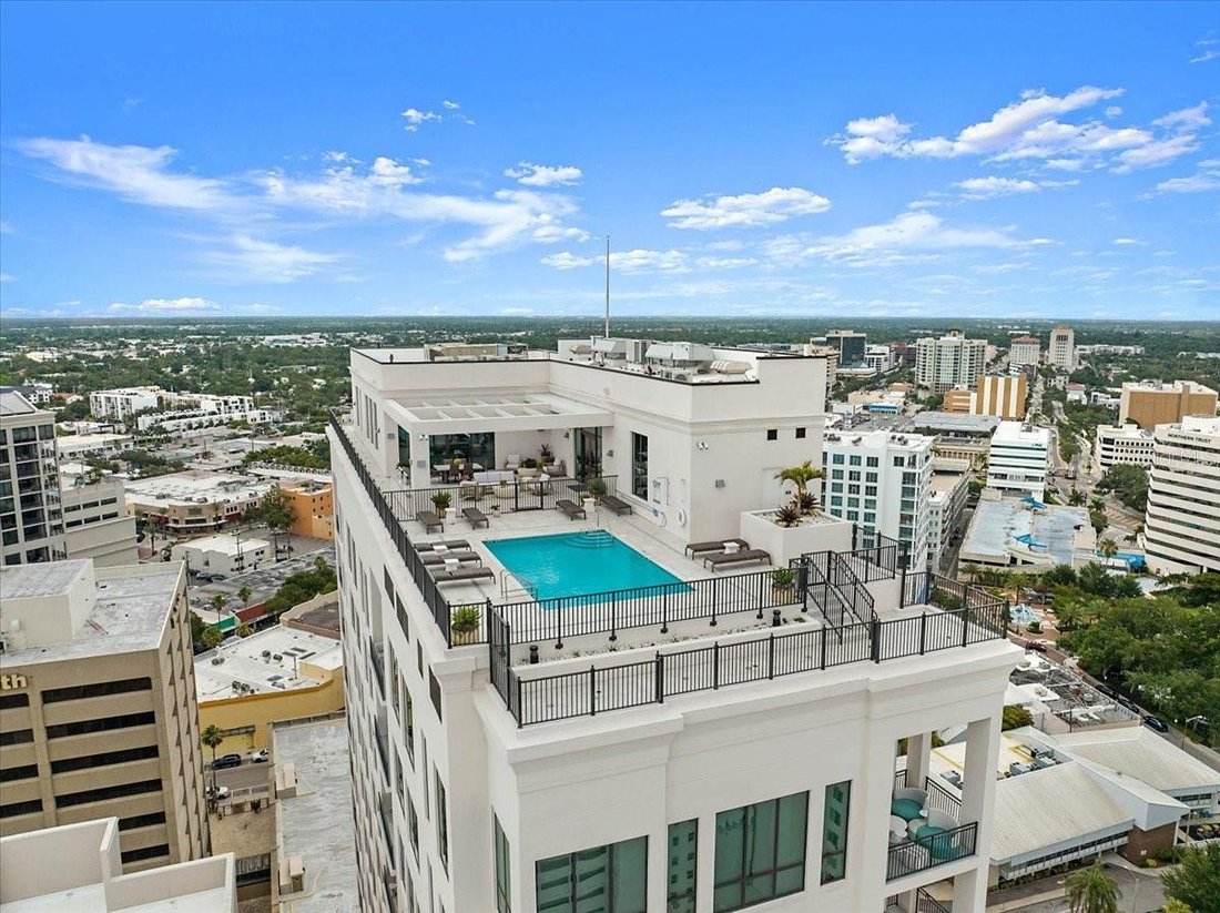 Condo in Sarasota, Florida, United States 5 - 18085082