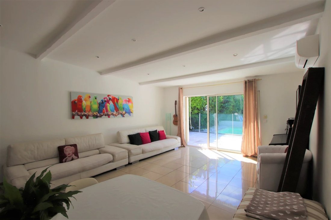 House in Cannes, Provence-Alpes-Côte d'Azur, France 2 - 18092740