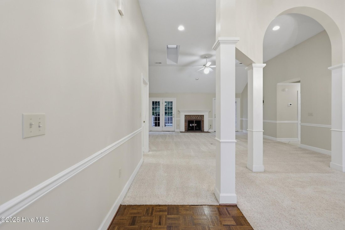 House in Elizabeth City, North Carolina, United States 3 - 18102727