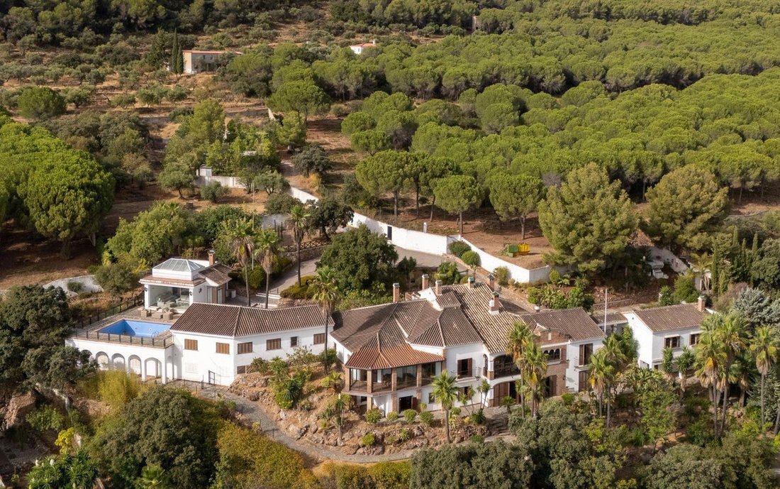 Villa in Alhaurin el Grande, Andalusia, Spain 1 - 18105045