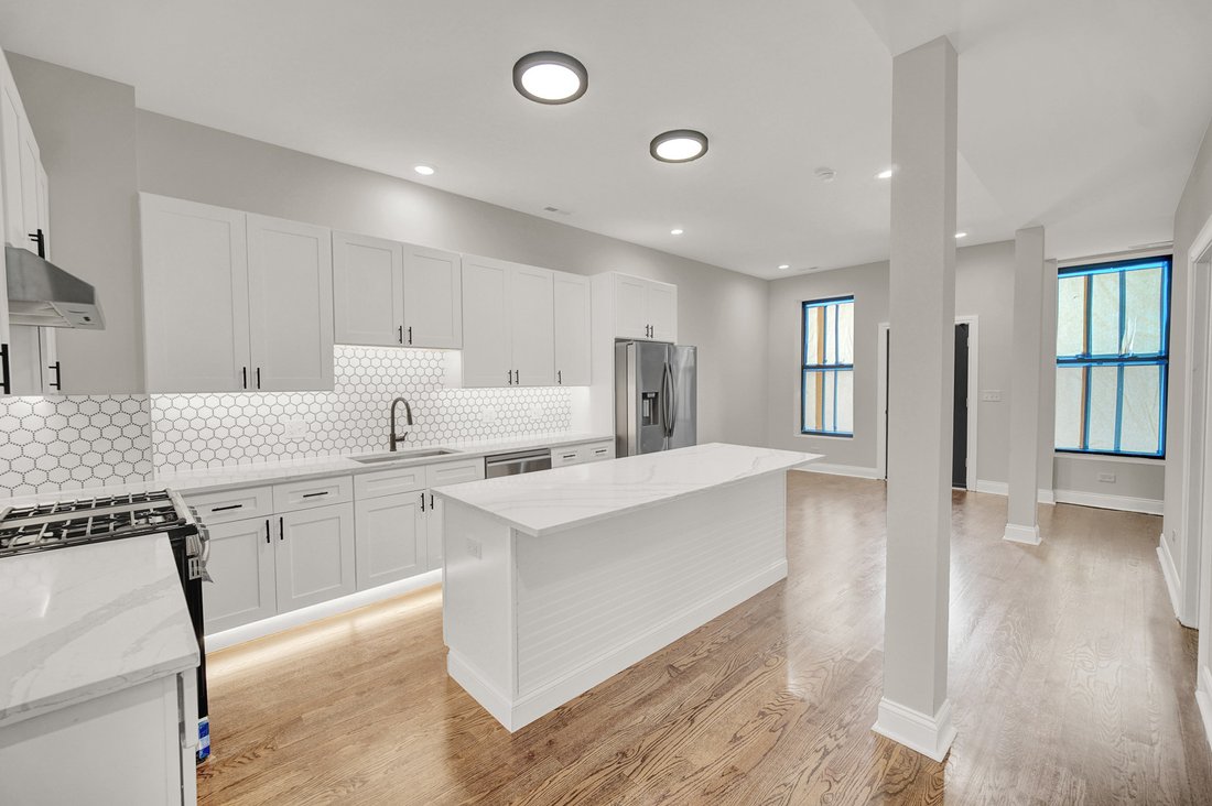 House in Chicago, Illinois, United States 5 - 18106319
