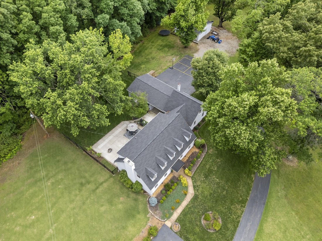 House in Dickson, Tennessee, United States 5 - 18098403