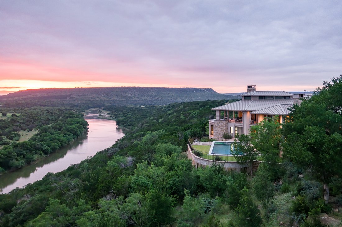 Farm Ranch in Graford, Texas, United States 1 - 18108054