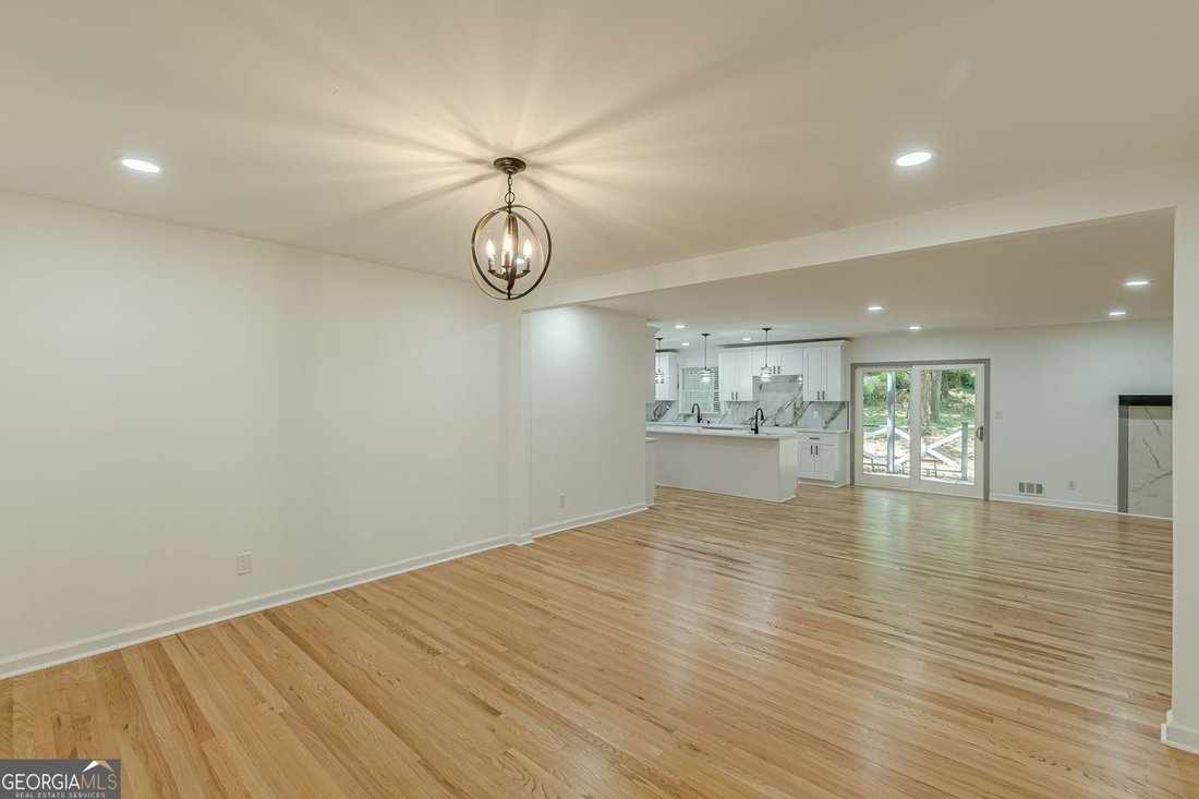 House in Decatur, Georgia, United States 3 - 18098493