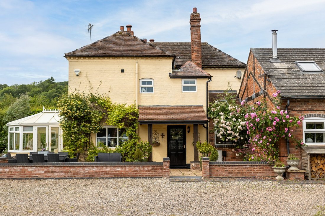 House in Areley Common, Astley Burf, England 5 - 17280633