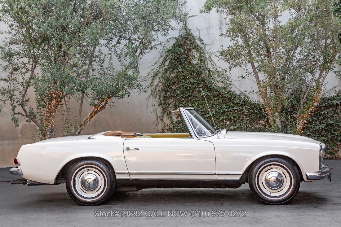 Mercedes-Benz 230SL in Los Angeles, CA 4 - 18094031