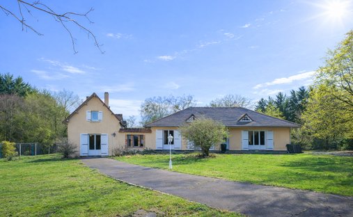 Villa a Stazione-Sud, Le Mans, Francia 1