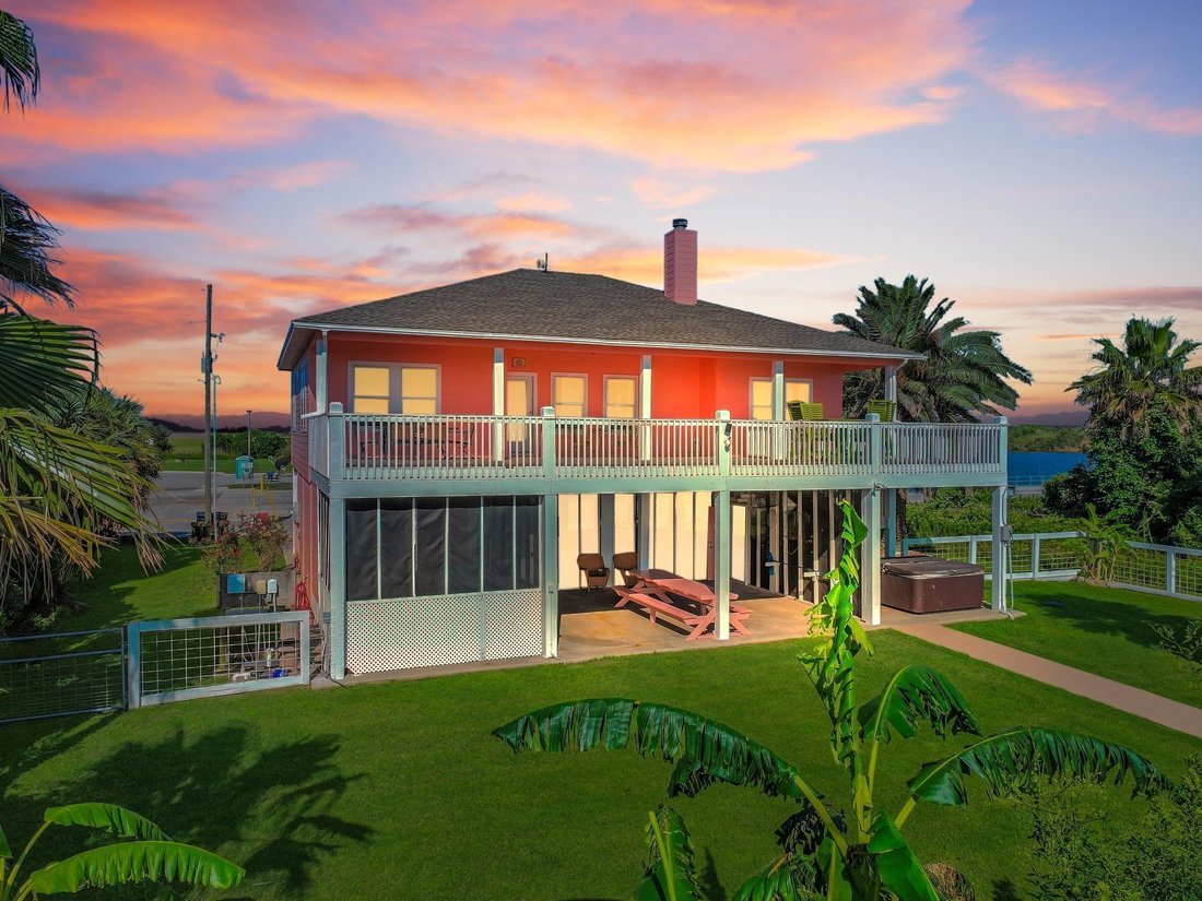 House in Bolivar Peninsula, Texas, United States 5 - 18101240