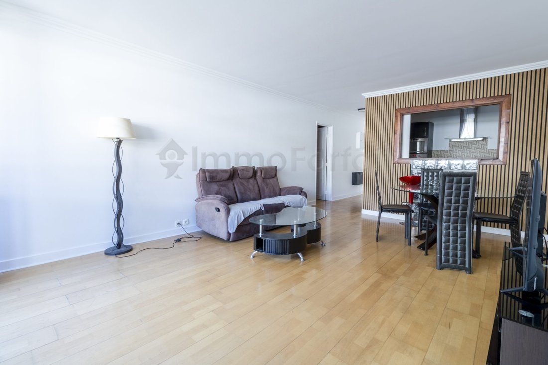 Apartment in Hôtel de Ville, Courbevoie, France 2 - 18097630