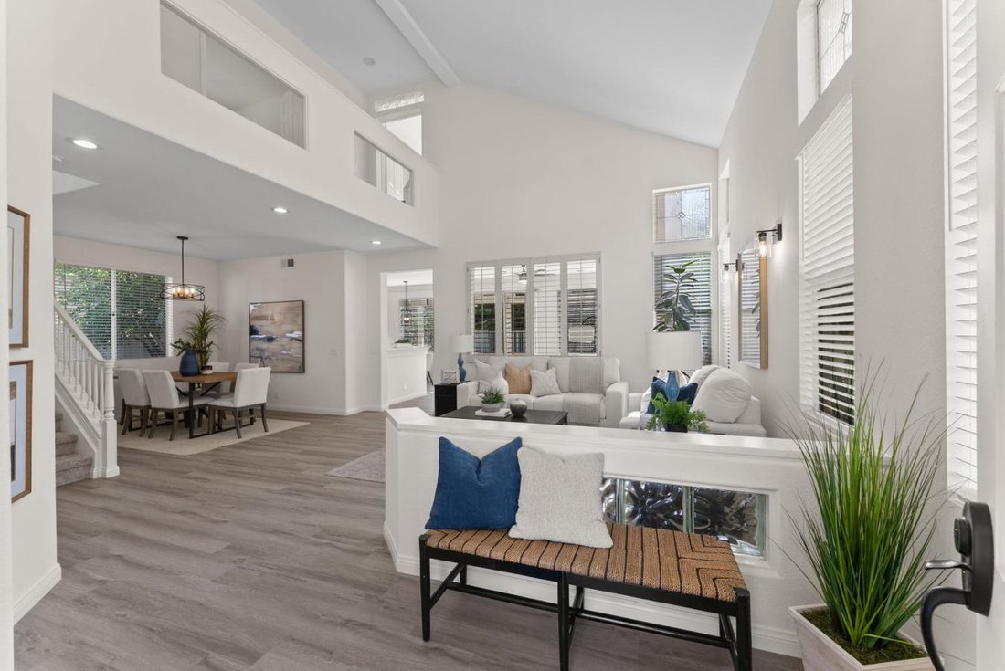House in San Diego, California, United States 3 - 18099030