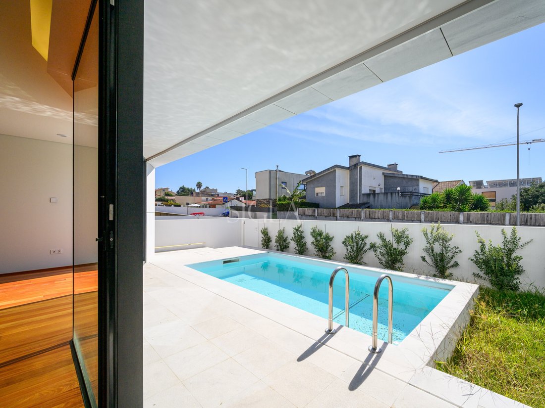 Apartment in Canidelo, Porto District, Portugal 4 - 18093668