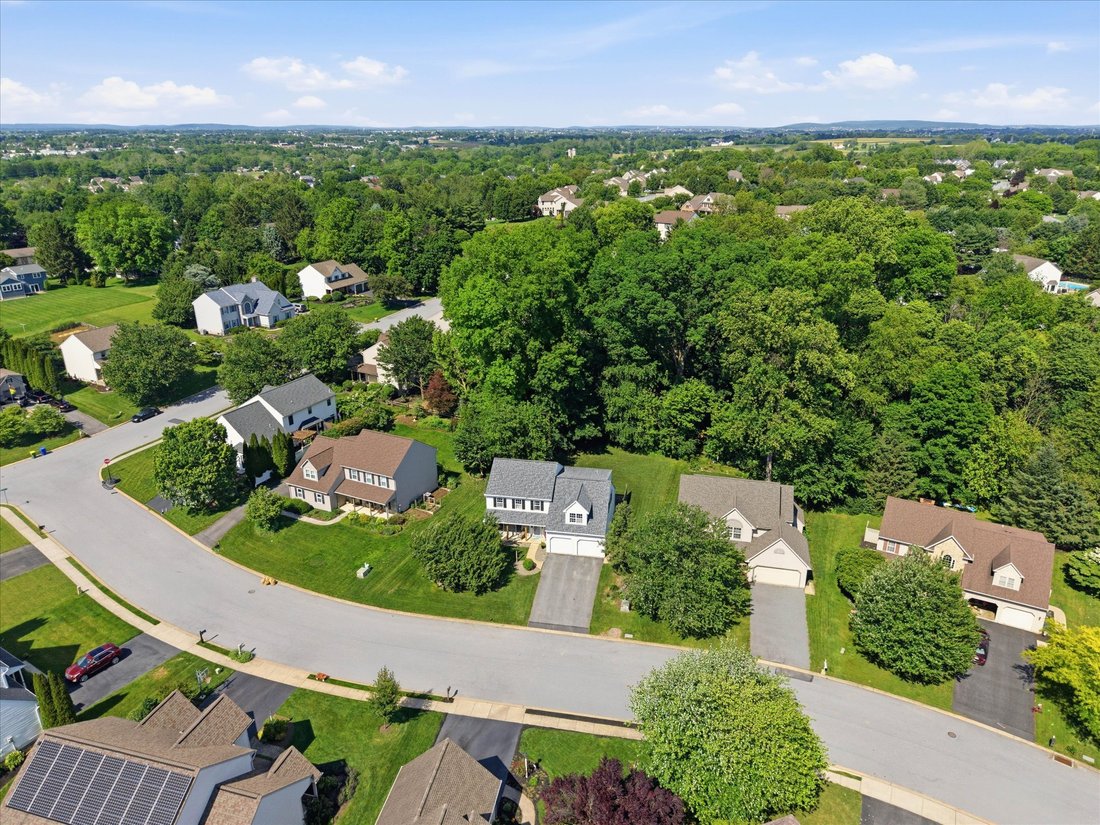 House in Lancaster, Pennsylvania, United States 5 - 18093312