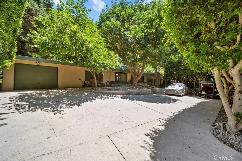 House in Los Angeles, California, United States 4 - 18091813
