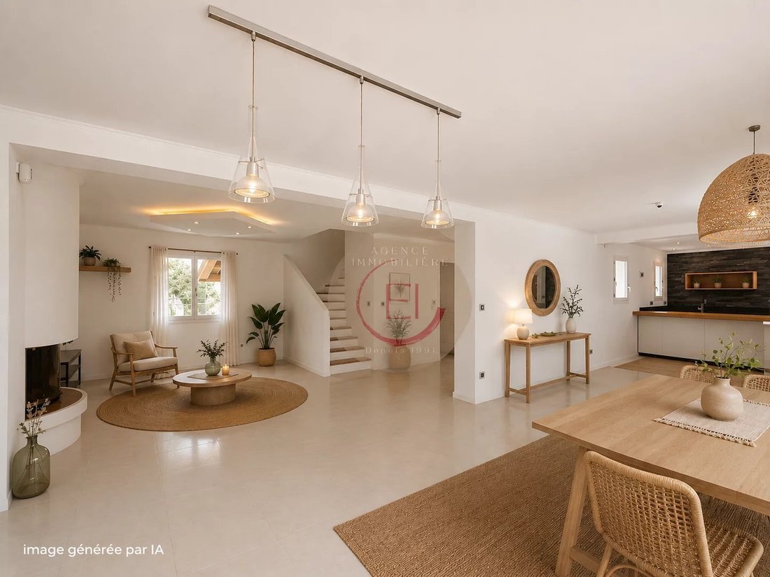 Villa in Les Adrets-de-l'Estérel, Provence-Alpes-Côte d'Azur, France 4 - 18082989