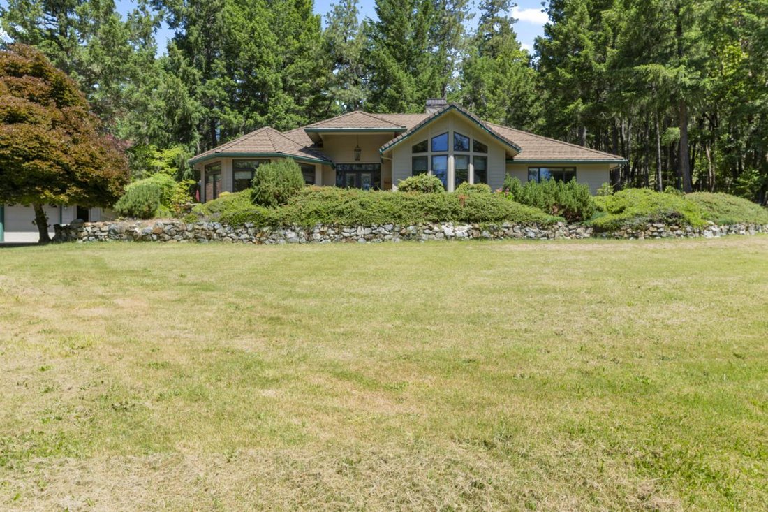 House in Grants Pass, Oregon, United States 1 - 18099032
