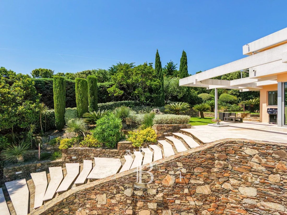 Villa in Grimaud, Provence-Alpes-Côte d'Azur, France 5 - 18106445