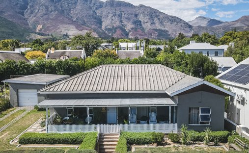 Country House in Franschhoek, Western Cape, South Africa 1