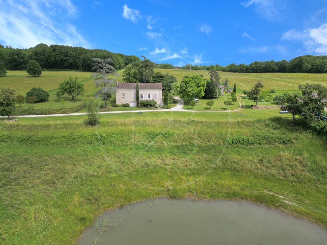 Villa in Montcaret, Nouvelle-Aquitaine, France 2 - 18092538