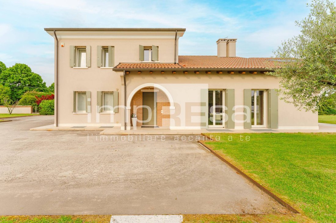 Villa in Postioma, Veneto, Italy 4 - 18103988