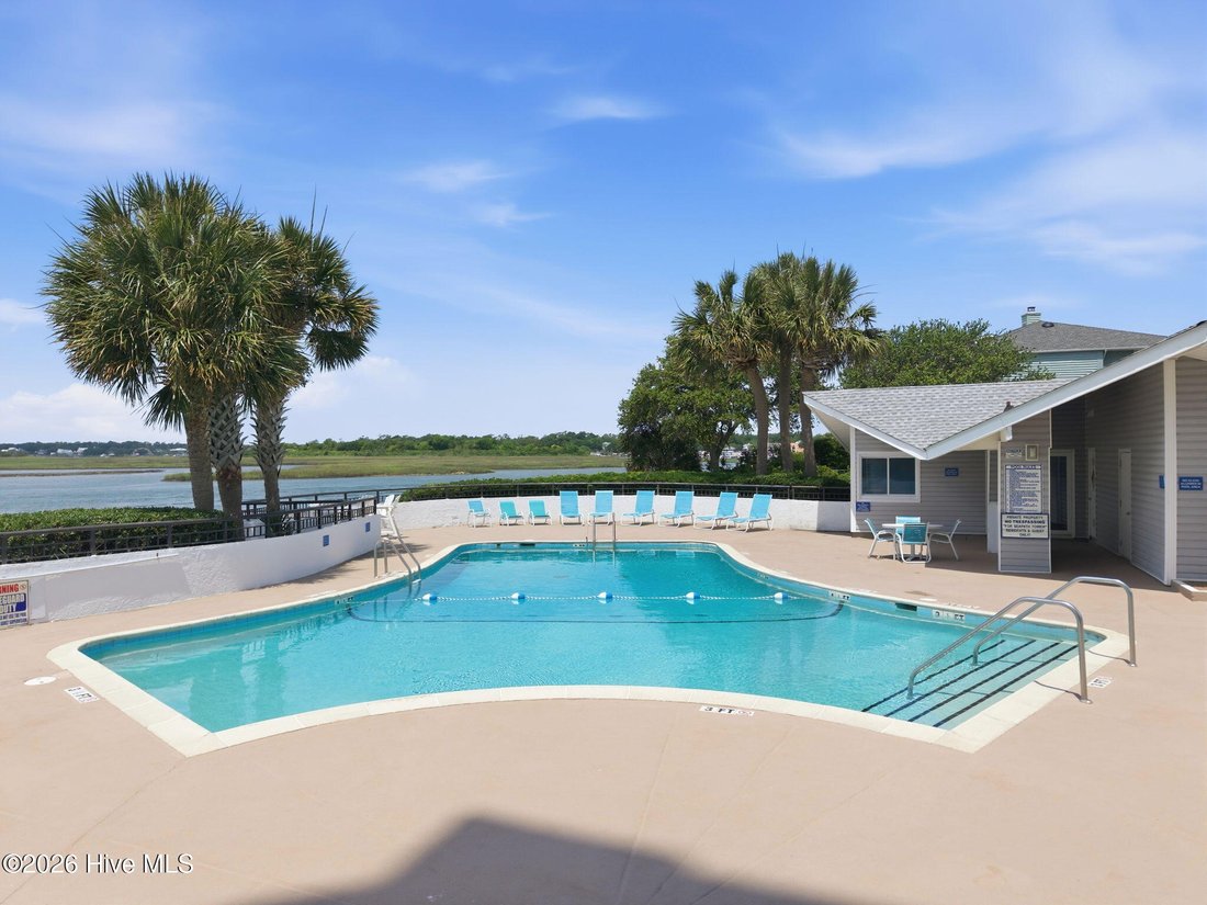 Condo in Wrightsville Beach, North Carolina, United States 5 - 18095424