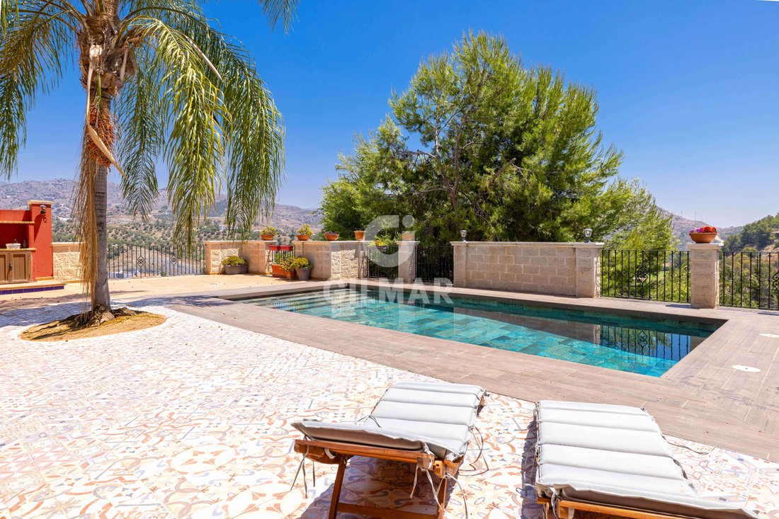 Villa in Este, Malaga, Spain 5 - 18099105