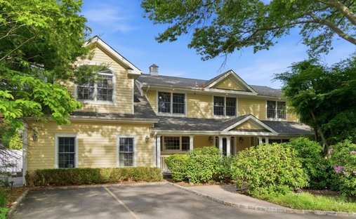 House in Woodbury, New York, United States 1