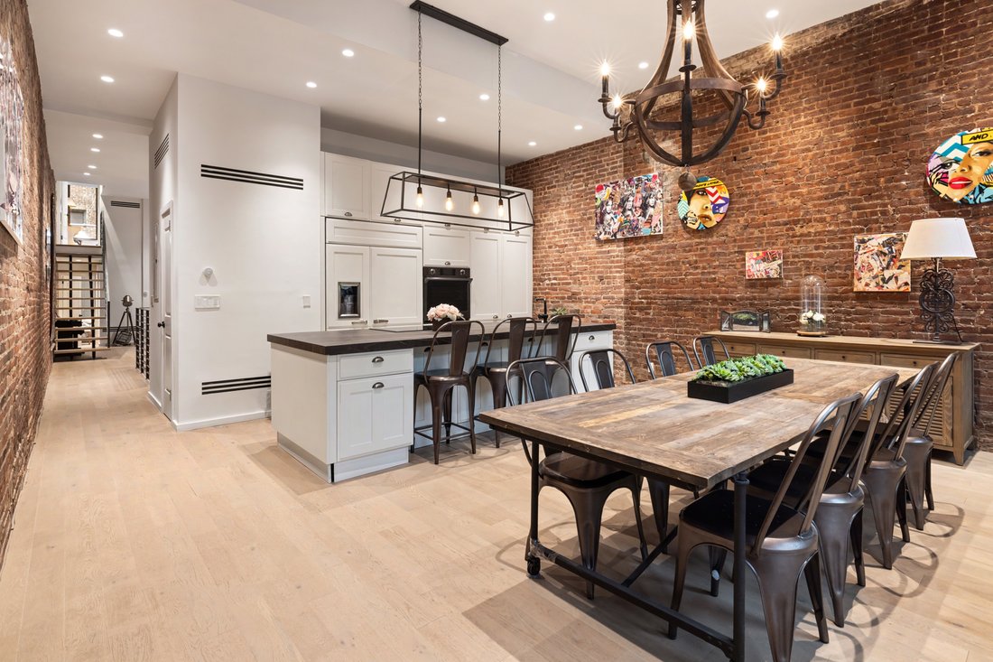 Co Op in New York, New York, United States 4 - 18101550
