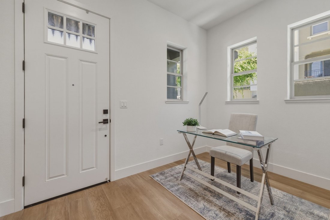 Apartment in Mountain View, California, United States 5 - 18093616