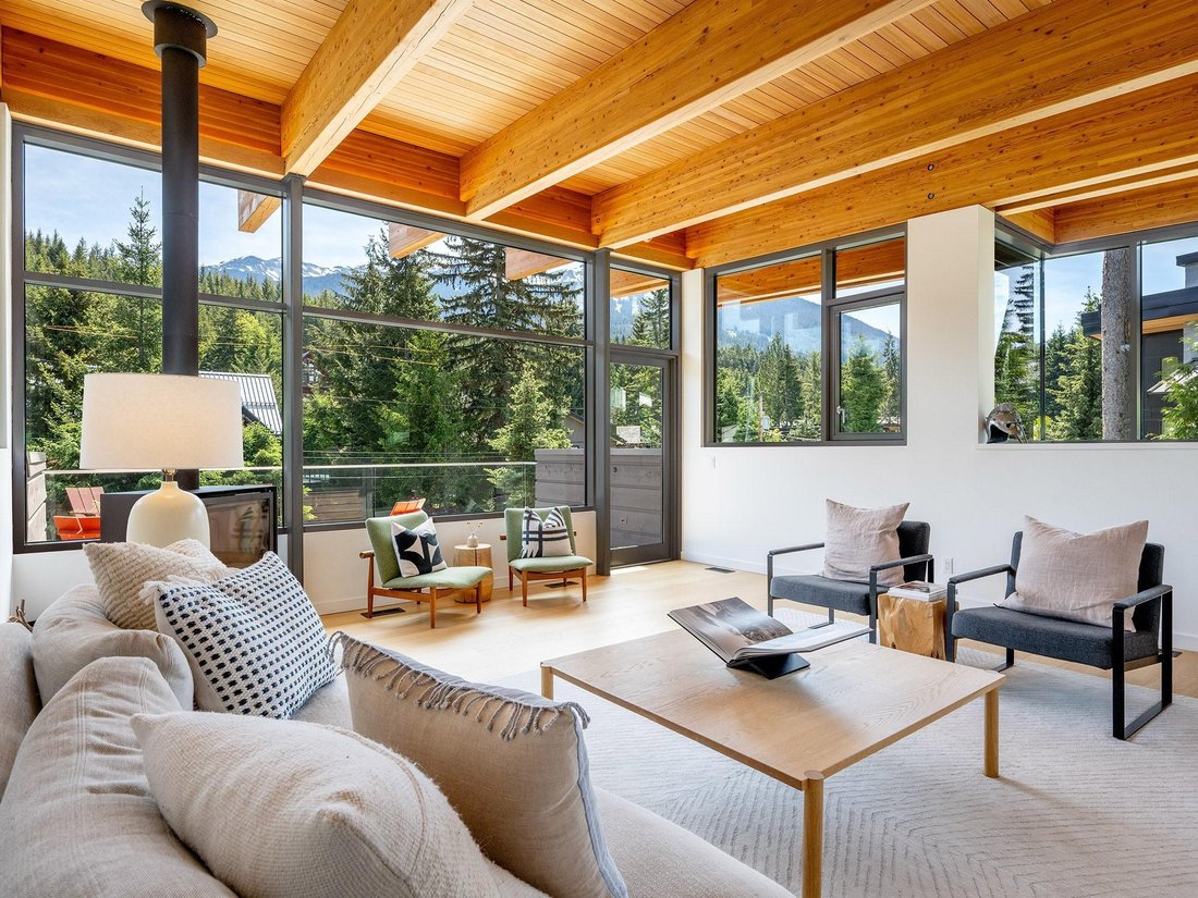 House in Whistler, British Columbia, Canada 5 - 18097484