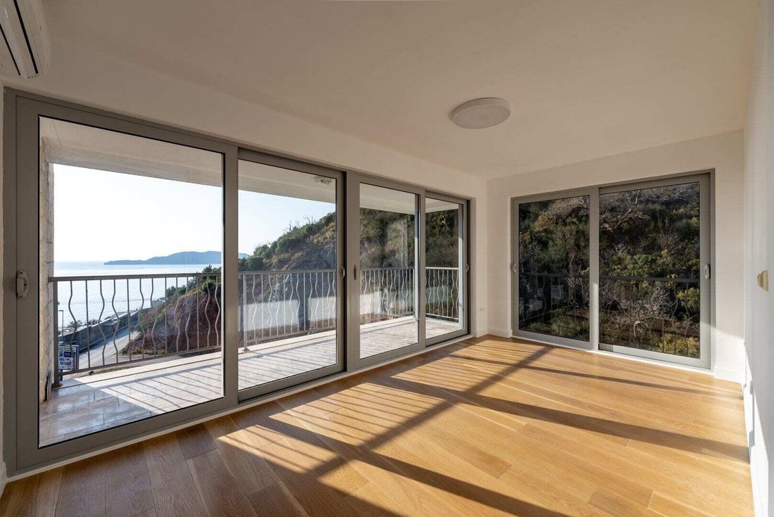 Apartment in Pržno, Budva Municipality, Montenegro 4 - 16963863