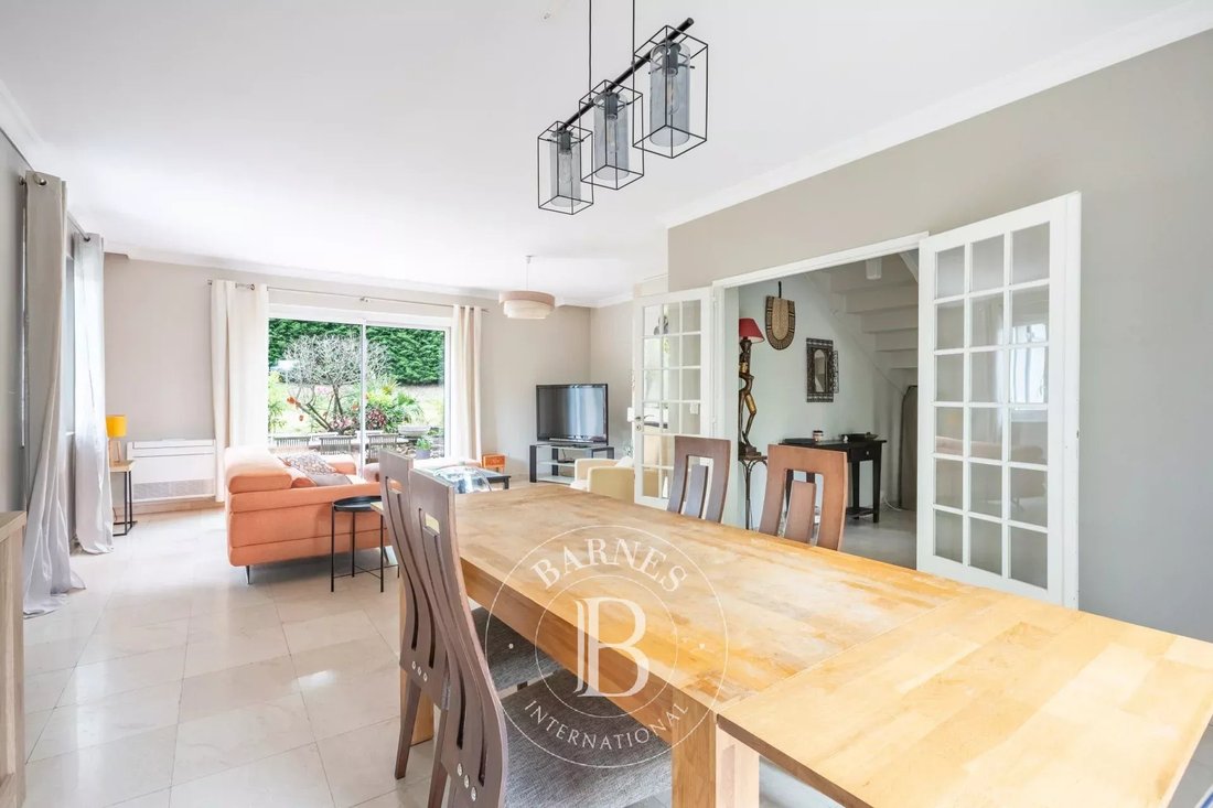 House in Orgeval, Ile-de-France, France 3 - 18096628