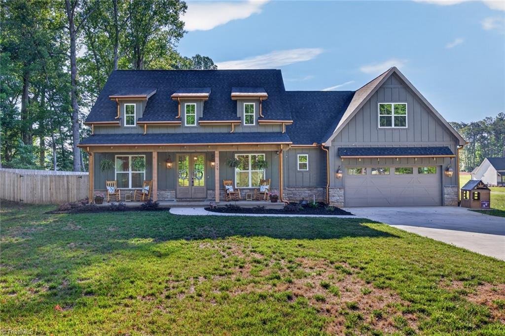 House in Walkertown, North Carolina, United States 1 - 18081005