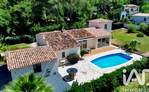 Maison à Aiguebonne, Saint-Raphaël, France 1