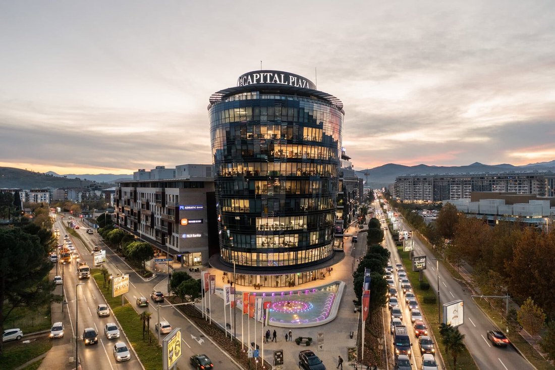 Apartment in Podgorica, Podgorica Municipality, Montenegro 3 - 16668918