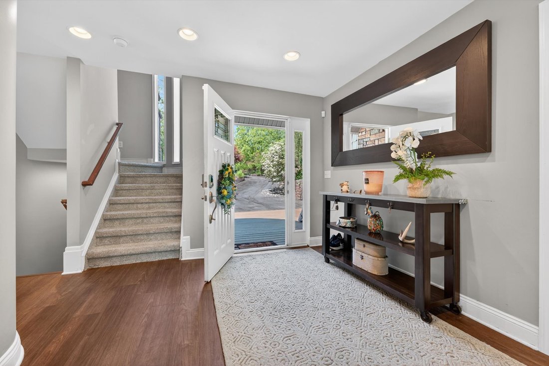 House in Beverly Hills, Michigan, United States 5 - 18093583