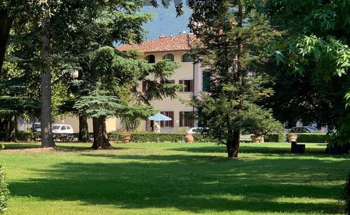 Maisons de campagne à Montale, Toscane, Italie 1