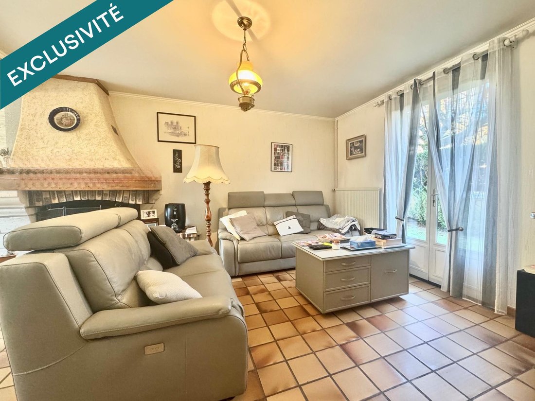 House in Centre Ville, Pontoise, France 2 - 18100238