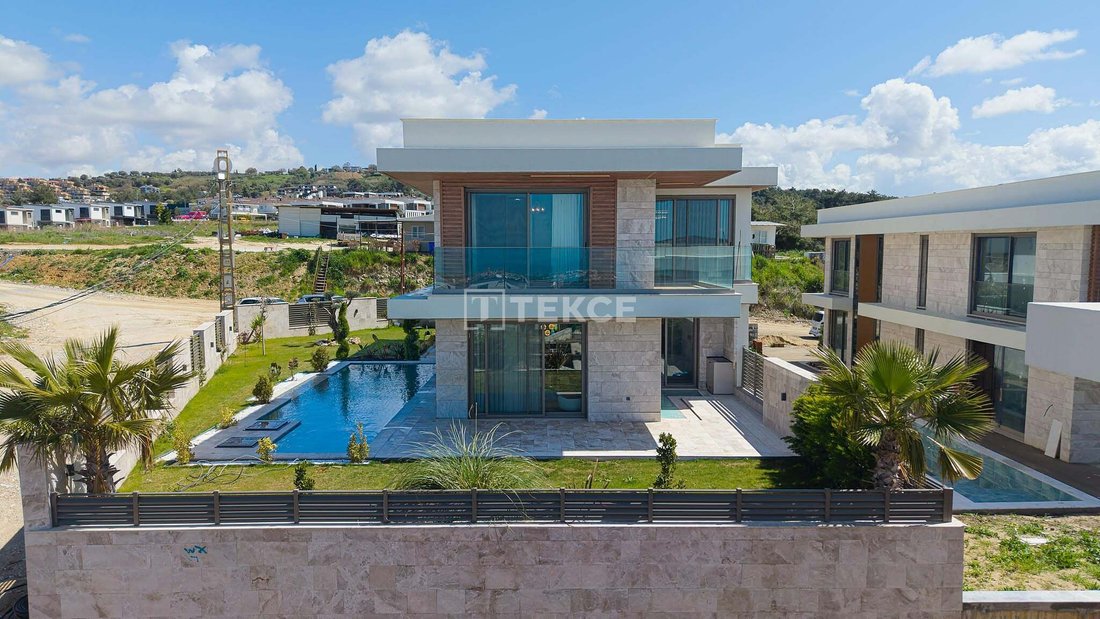 Villa in Kuşadası, Kuşadası, Turkey 2 - 18096280