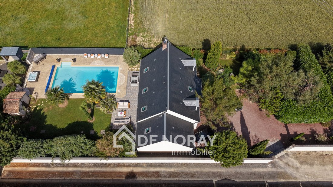 House in Joué-lès-Tours, Centre-Val de Loire, France 1 - 17494325