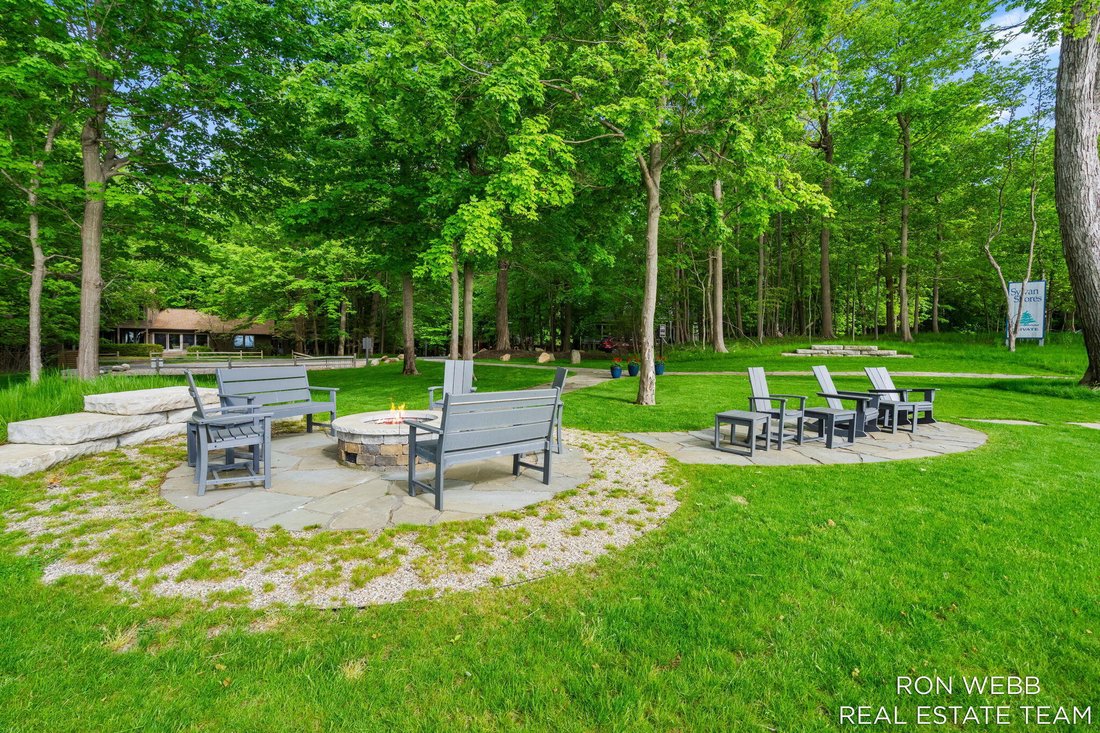 House in Fennville, Michigan, United States 4 - 18108237