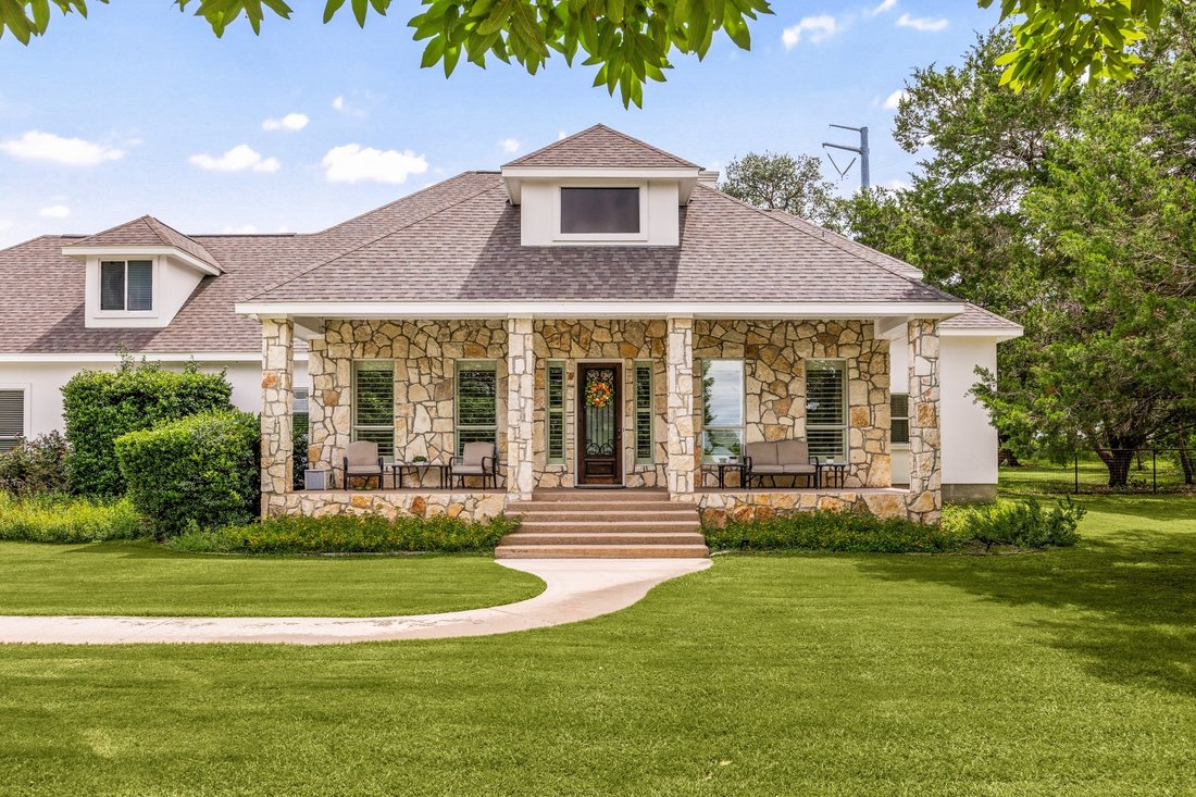 House in New Braunfels, Texas, United States 3 - 18106465